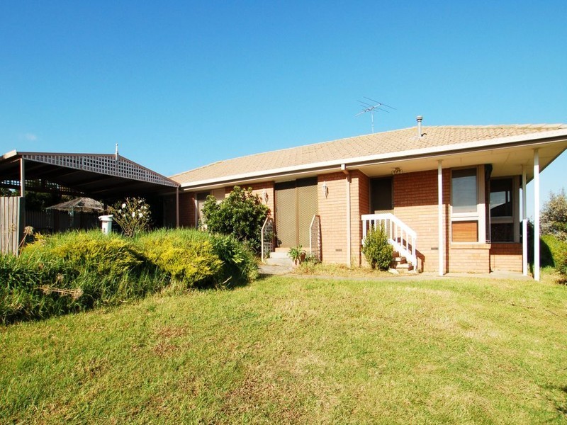 24 Hibiscus Close, Meadow Heights VIC 3048