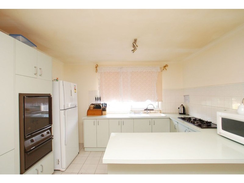 24 Hibiscus Close, Meadow Heights VIC 3048