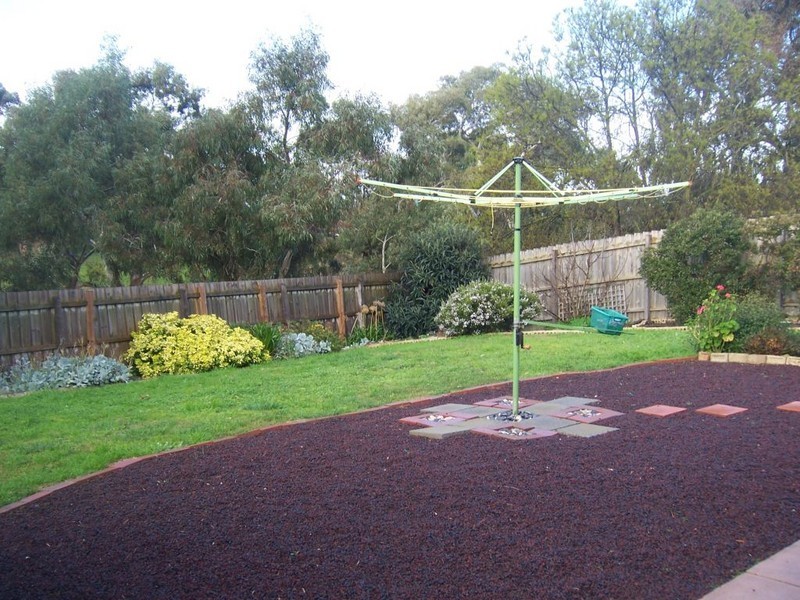 25 Mitford Crescent, Craigieburn VIC 3064