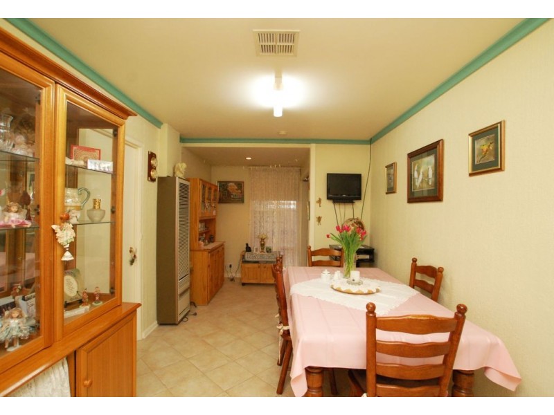 4 Pella Court, Coolaroo VIC 3048