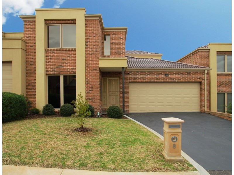 8 Sienna Court, Roxburgh Park VIC 3064