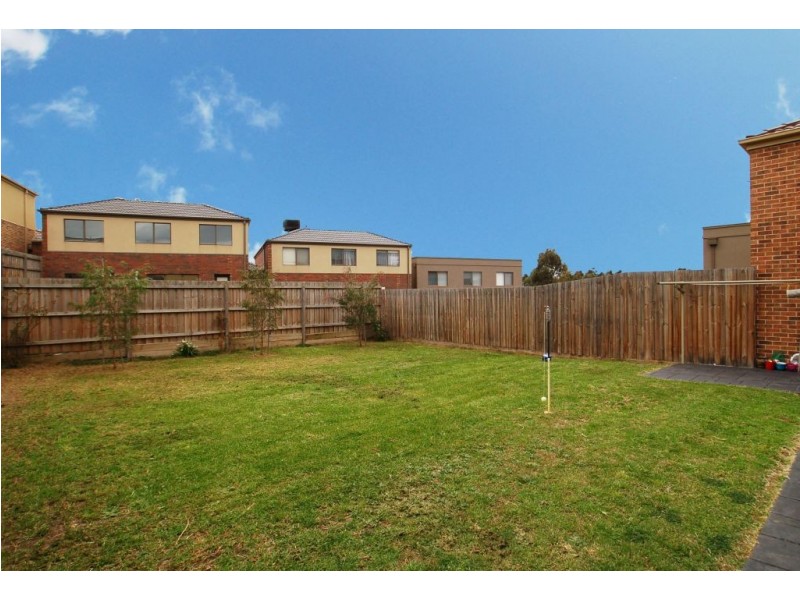 8 Sienna Court, Roxburgh Park VIC 3064