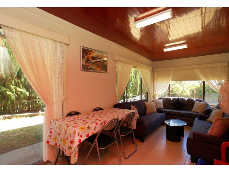 106 Longford Crescent, Coolaroo VIC 3048