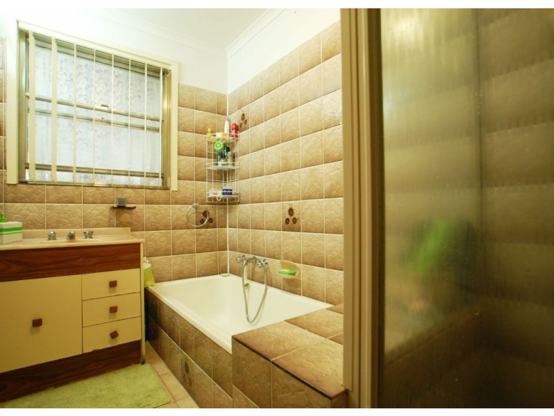 106 Longford Crescent, Coolaroo VIC 3048