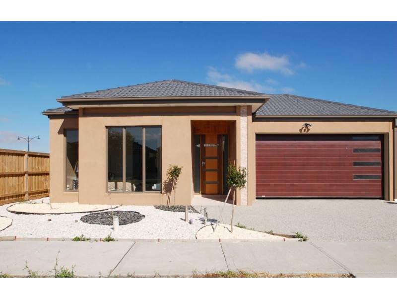 4  Hedges Street, Craigieburn VIC 3064