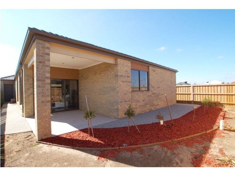 4  Hedges Street, Craigieburn VIC 3064