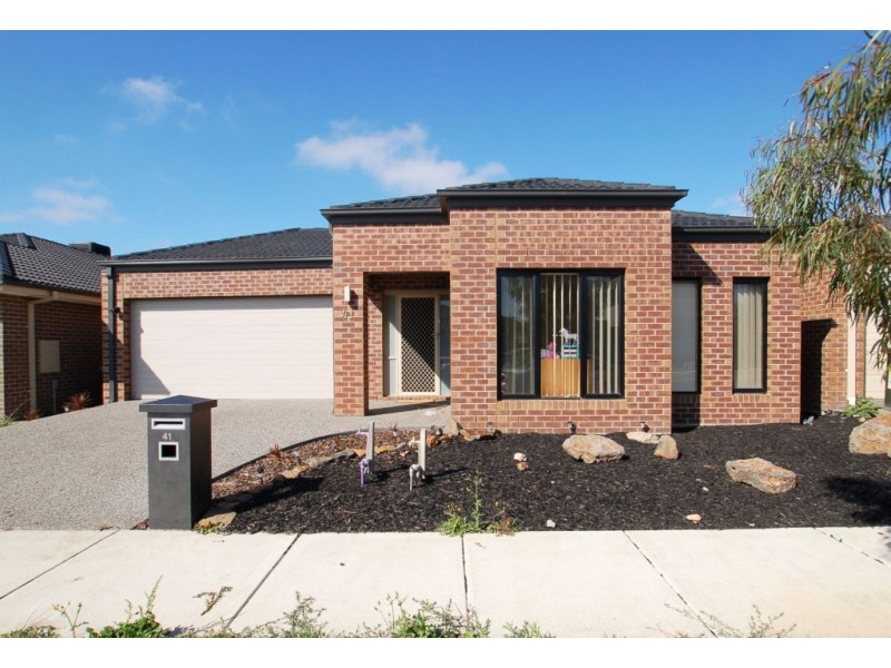 41 Brummel Street, Craigieburn VIC 3064