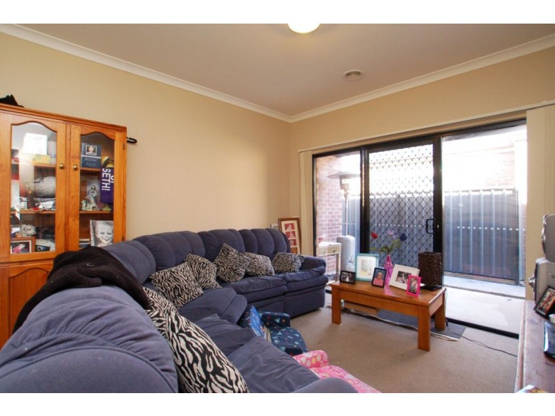 41 Brummel Street, Craigieburn VIC 3064