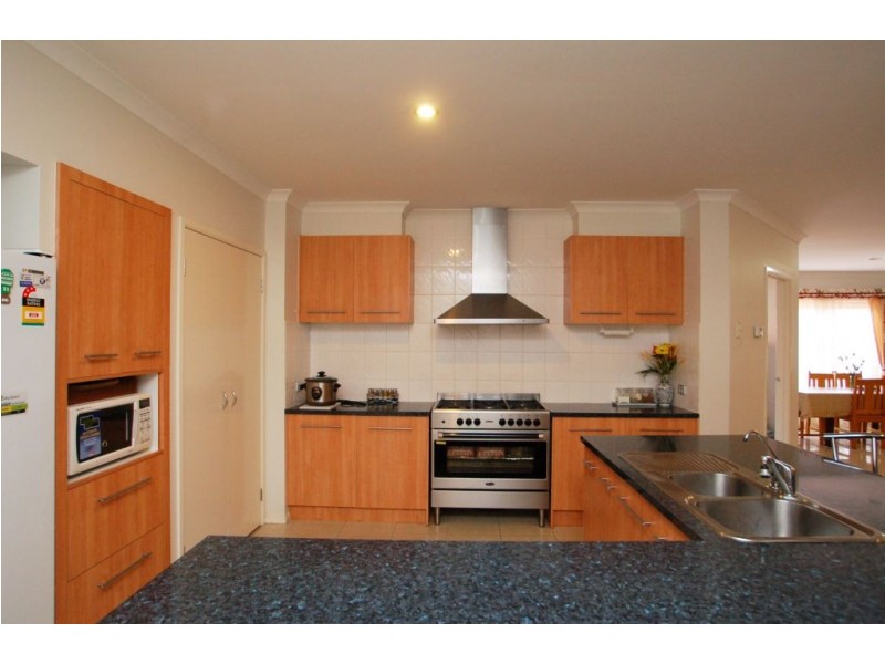 51 Exmouth Road, Craigieburn VIC 3064