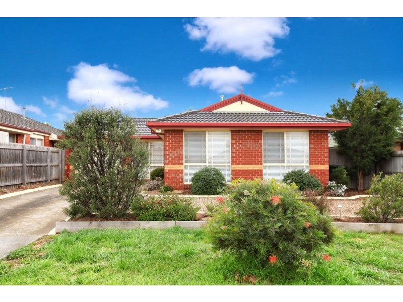 12 Serpens Court, Roxburgh Park VIC 3064