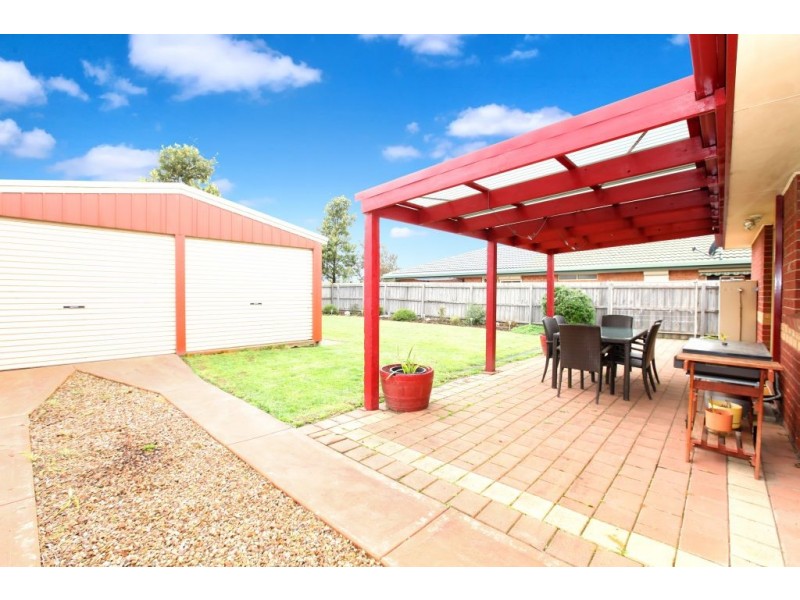 12 Serpens Court, Roxburgh Park VIC 3064