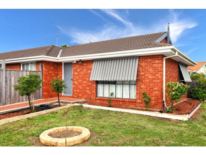 1 Harvey Court, Roxburgh Park VIC 3064