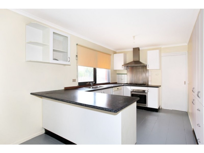 1 Harvey Court, Roxburgh Park VIC 3064