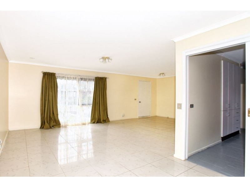 1 Harvey Court, Roxburgh Park VIC 3064