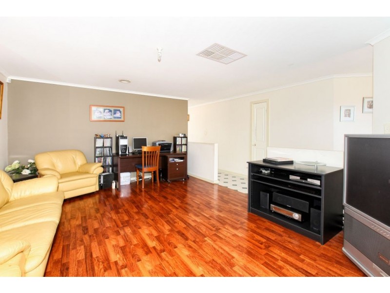 20 Lincolne Crescent, Roxburgh Park VIC 3064