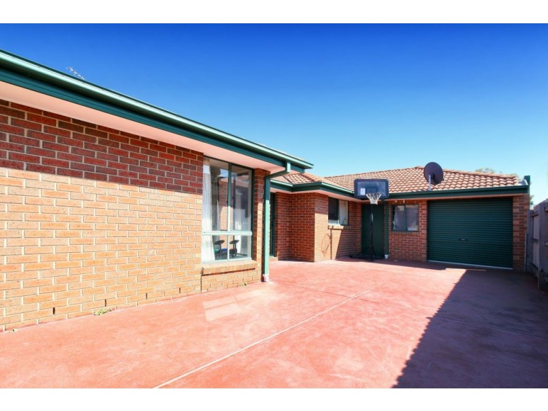 20 Lincolne Crescent, Roxburgh Park VIC 3064