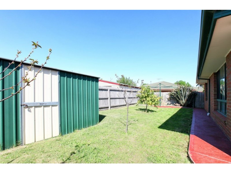 20 Lincolne Crescent, Roxburgh Park VIC 3064