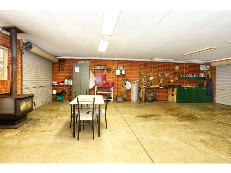 30 Serpens court, Roxburgh Park VIC 3064