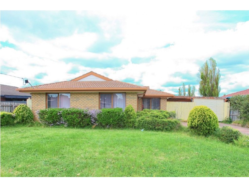 51 Bridgewater Road, Craigieburn VIC 3064