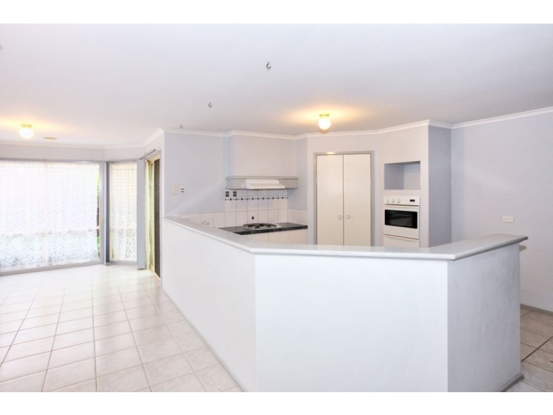 19 Orion Way, Roxburgh Park VIC 3064