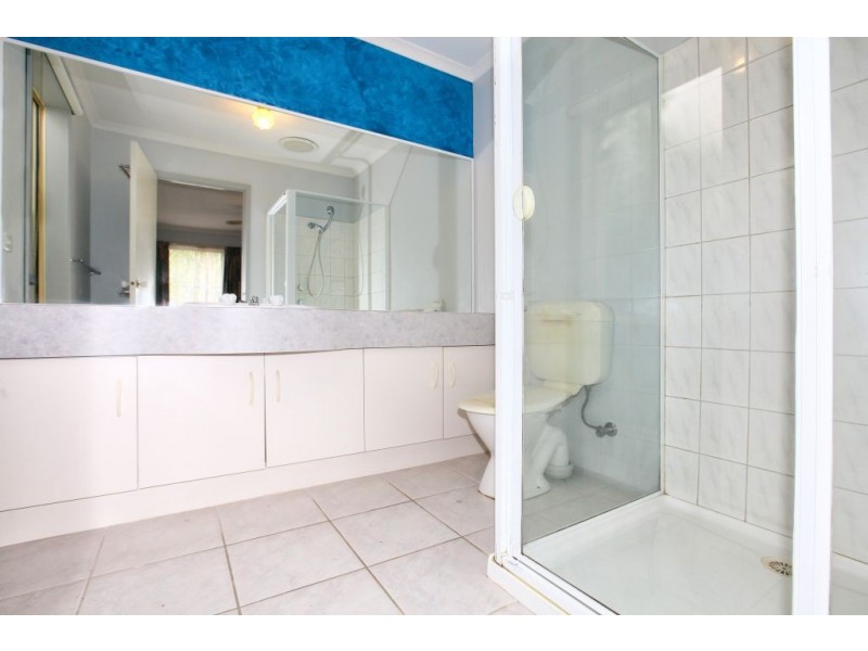 19 Orion Way, Roxburgh Park VIC 3064