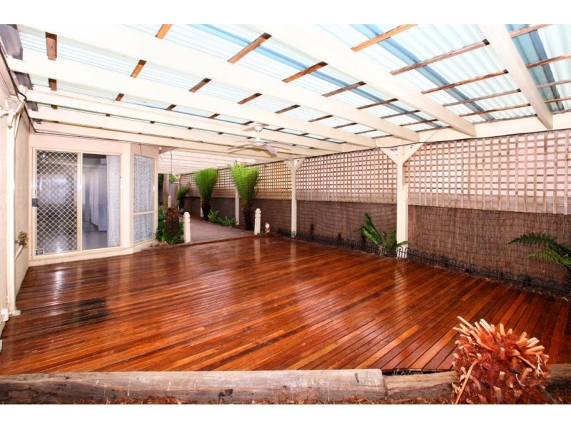 19 Orion Way, Roxburgh Park VIC 3064