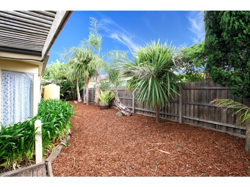 19 Orion Way, Roxburgh Park VIC 3064