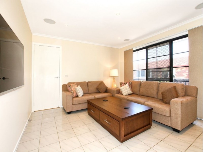 20 Heath Place, Meadow Heights VIC 3048