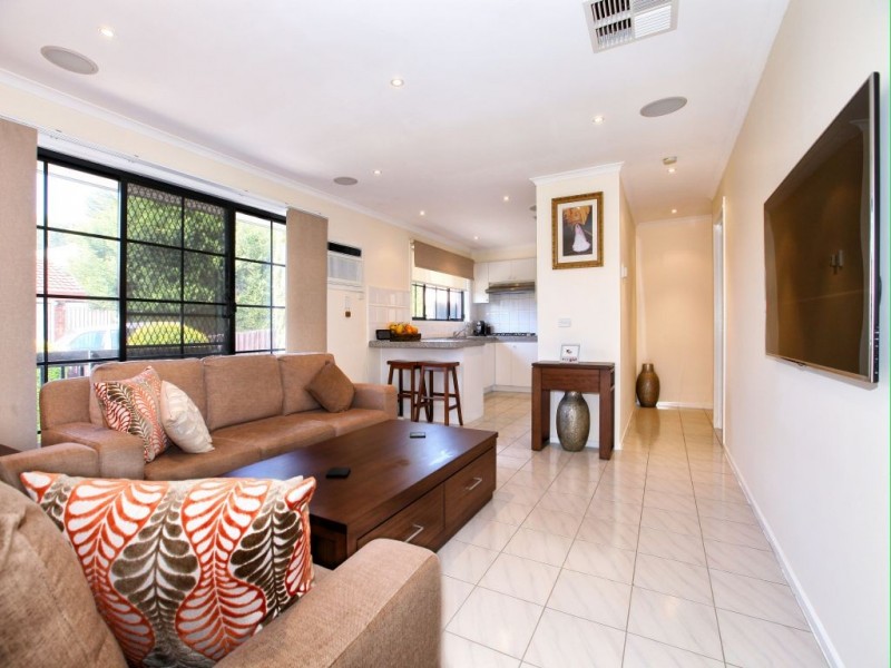 20 Heath Place, Meadow Heights VIC 3048