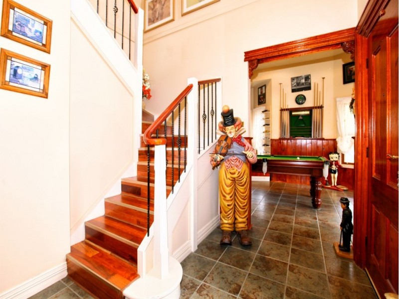 7 McGuire Court, Greenvale VIC 3059