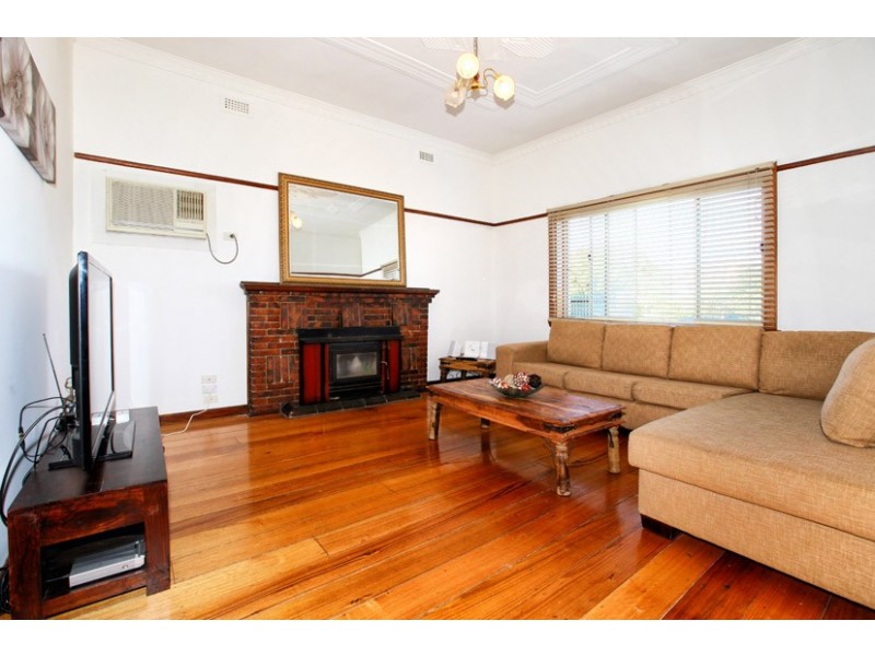 1 Becket Street South, Glenroy VIC 3046