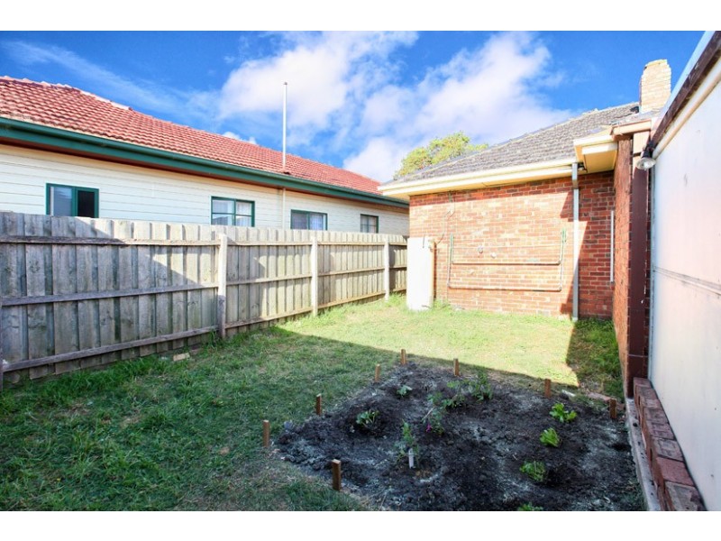 1 Becket Street South, Glenroy VIC 3046