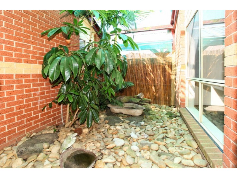 7 Nixon Court, Roxburgh Park VIC 3064