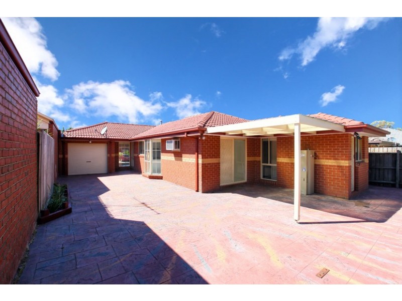 7 Nixon Court, Roxburgh Park VIC 3064