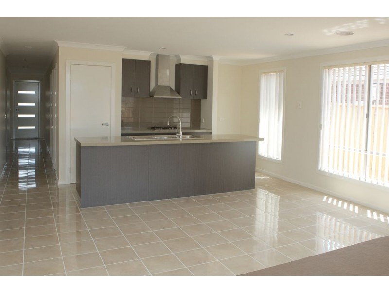 89 Wallara Waters Boulevard, Wallan VIC 3756