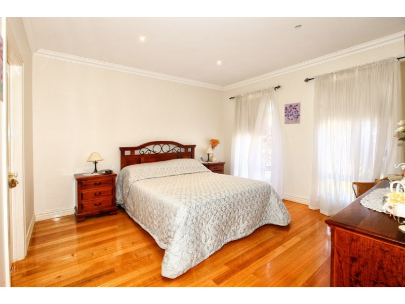 5 Ballymena Street, Greenvale VIC 3059