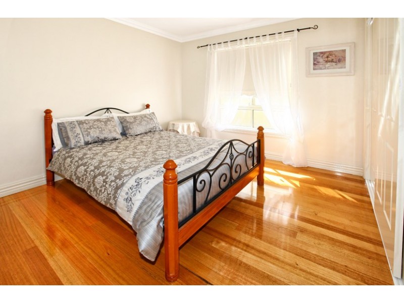 5 Ballymena Street, Greenvale VIC 3059