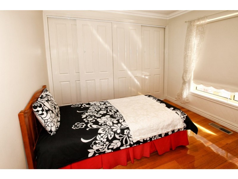 5 Ballymena Street, Greenvale VIC 3059