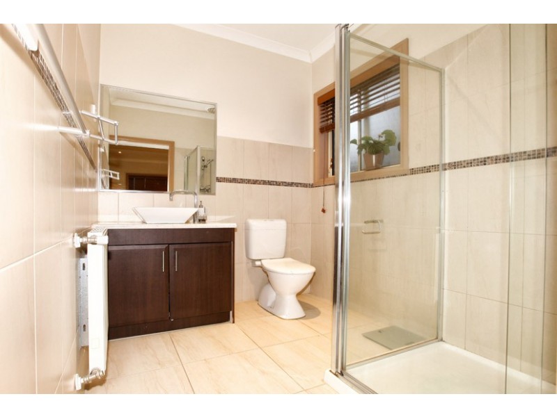 3 Snowden Place, Roxburgh Park VIC 3064