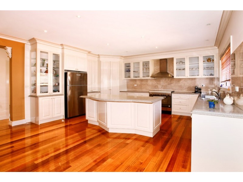 5 Ballymena Street, Greenvale VIC 3059