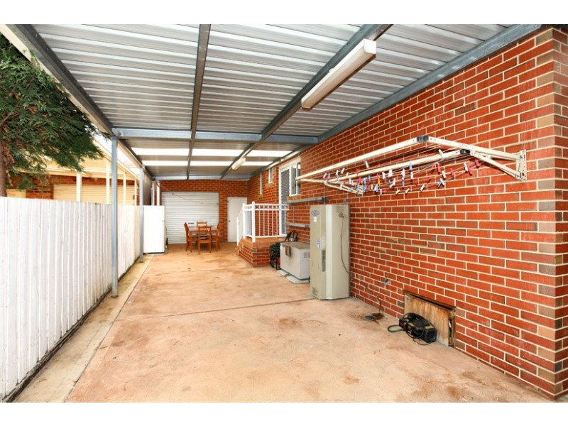 5 Mackellar Drive, Roxburgh Park VIC 3064