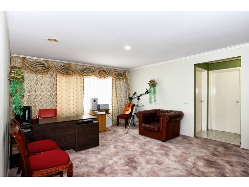 1 Nixon Court, Roxburgh Park VIC 3064