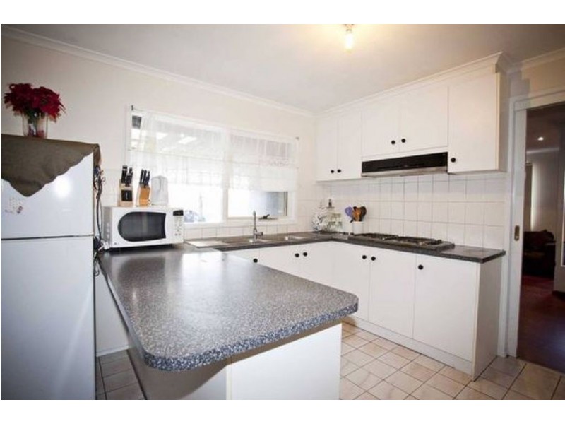12 Pinus Place, Meadow Heights VIC 3048