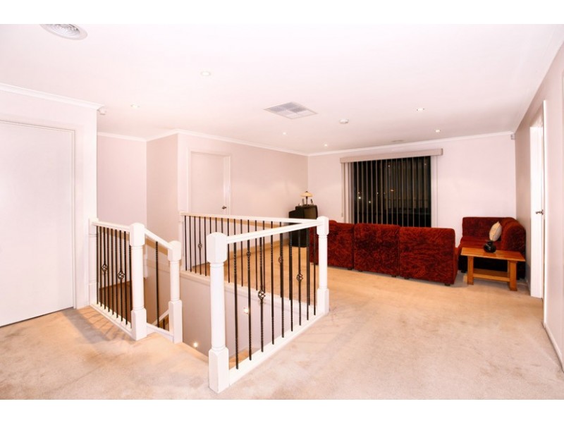 9 Tuscany Court, Roxburgh Park VIC 3064