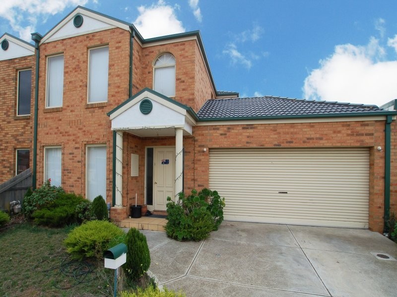 14 Turia grove, Roxburgh Park VIC 3064