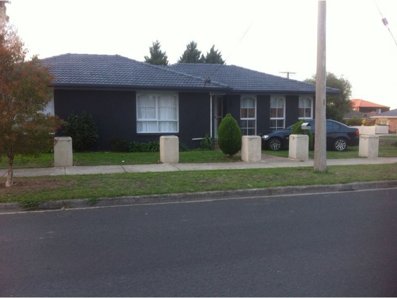 19 Keysborough Street, Craigieburn VIC 3064