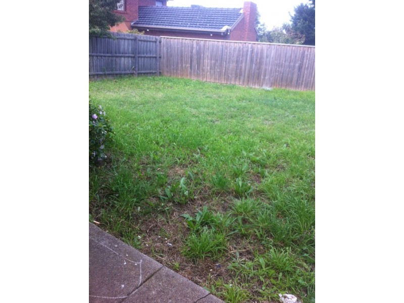 1/62 Heversham Grove, Greenvale VIC 3059