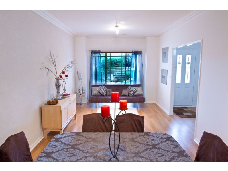 17 Perry Court, Roxburgh Park VIC 3064