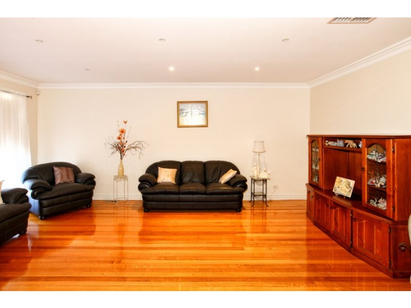 5 Ballymena Street, Greenvale VIC 3059