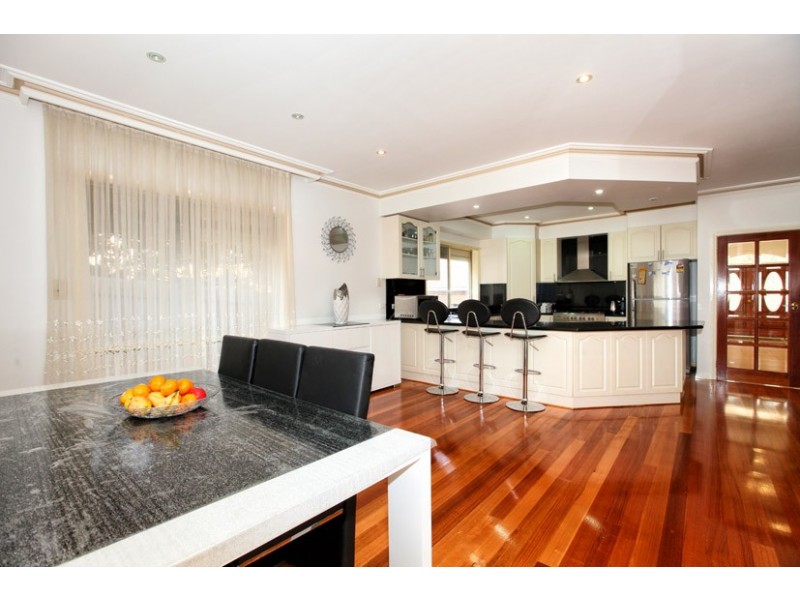 129 McPherson Boulevard, Roxburgh Park VIC 3064